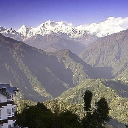 Norbu Ghangh Retreat & Spa Pemayangtse Exterior photo