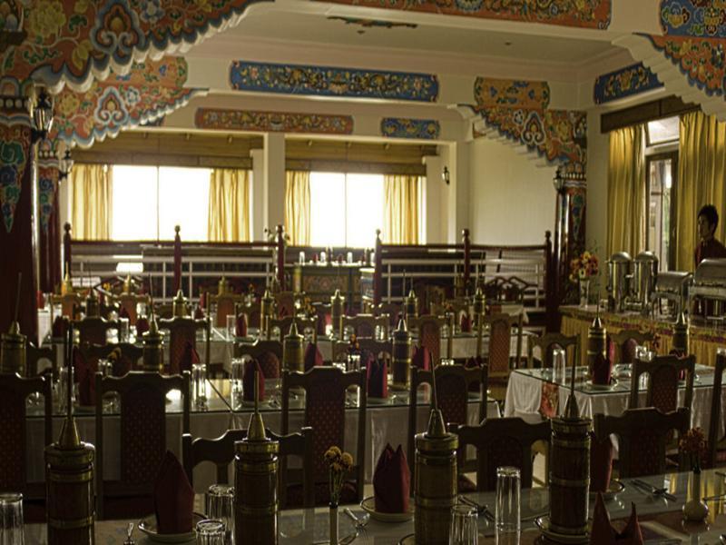 Norbu Ghangh Retreat & Spa Pemayangtse Exterior photo